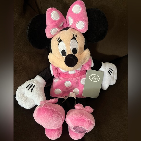NEW Disney Store Minnie Mouse plush - Picture 2 of 3
